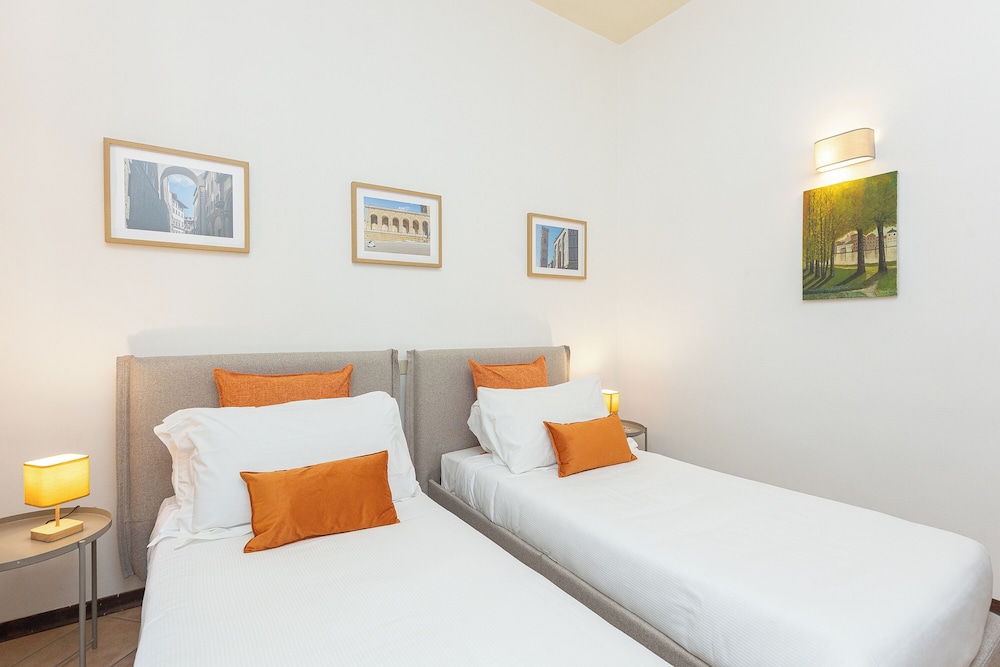 Rental In Rome Rosselli Palace Apartment 2 10/50