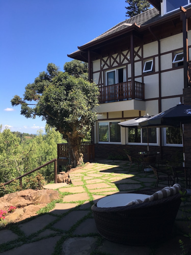HOTEL JARDINS DA COLINA 6/76