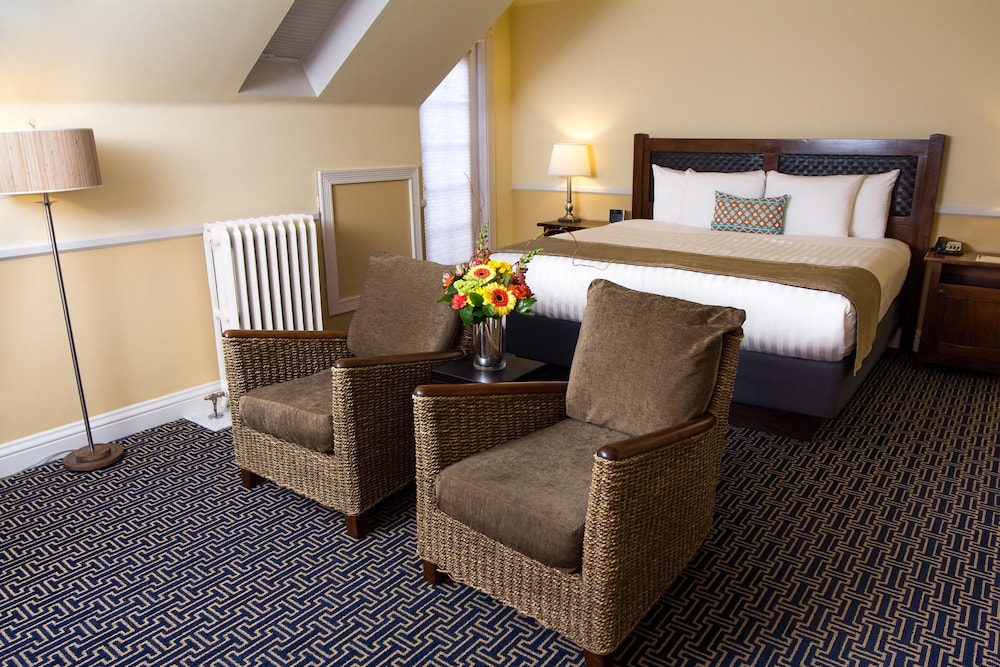 Majestic Inn & Spa 42/80