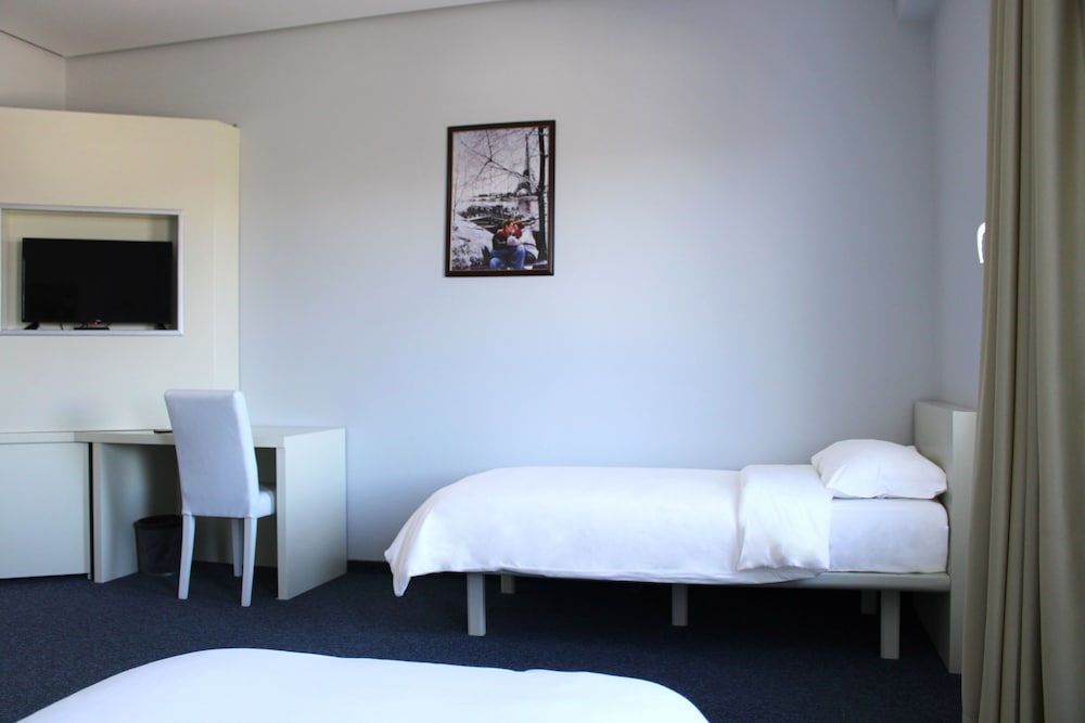 Garden Land Resort 15/50
