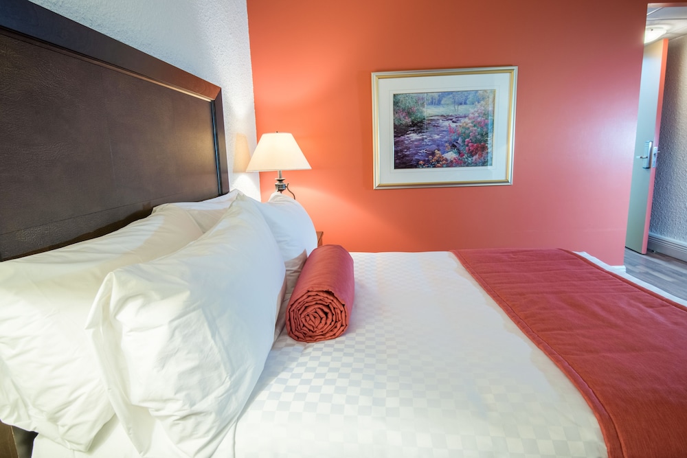 Hotel L Oiseliere Montmagny 13/60