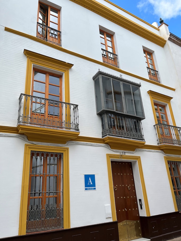 For You Hostel Sevilla 2/70