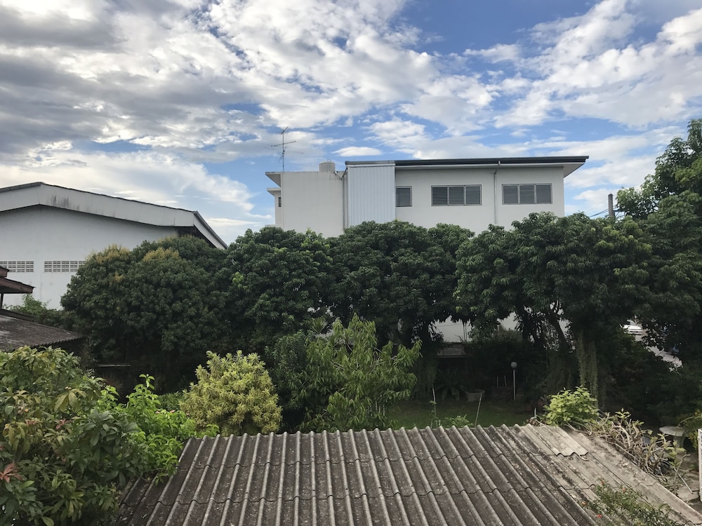 Connect Hostel 49/52