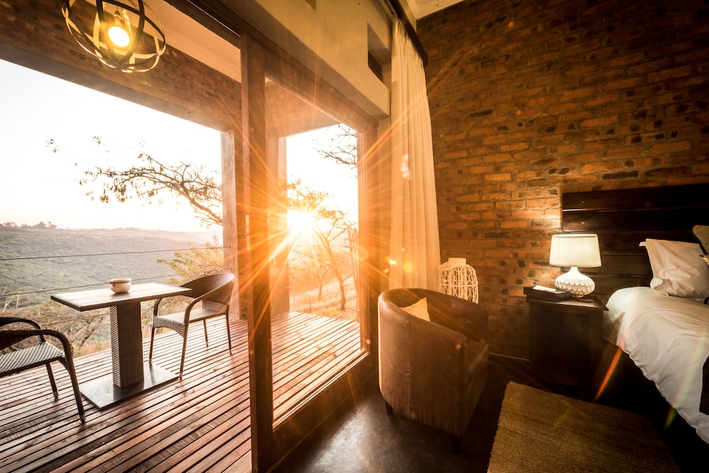 The Hilton Bush Lodge 45/45