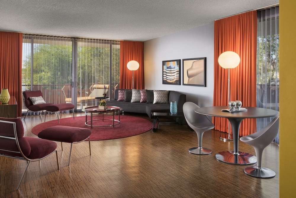 Hotel Valley Ho 46/81