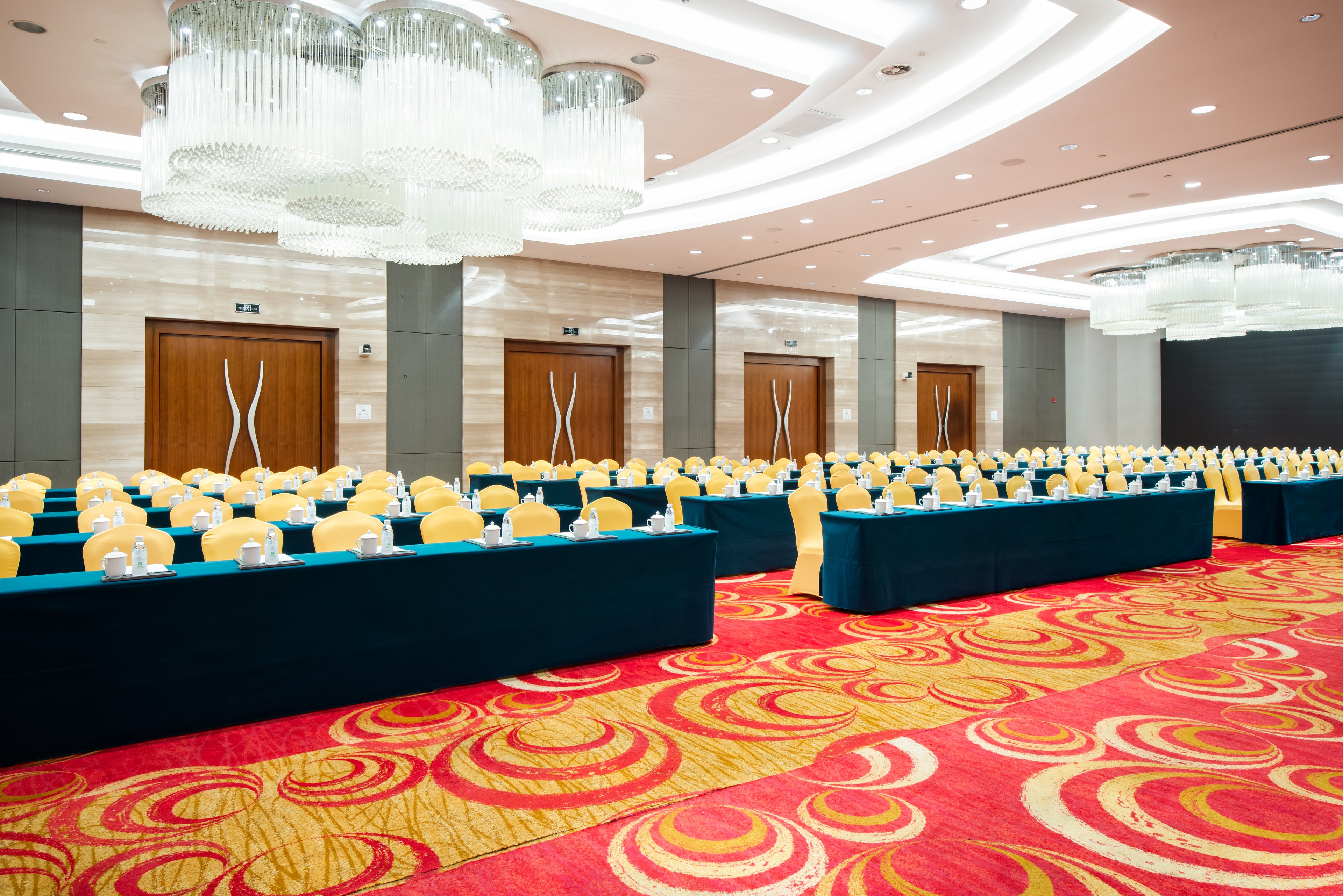 Holiday Inn Chengdu Xindu 35/43