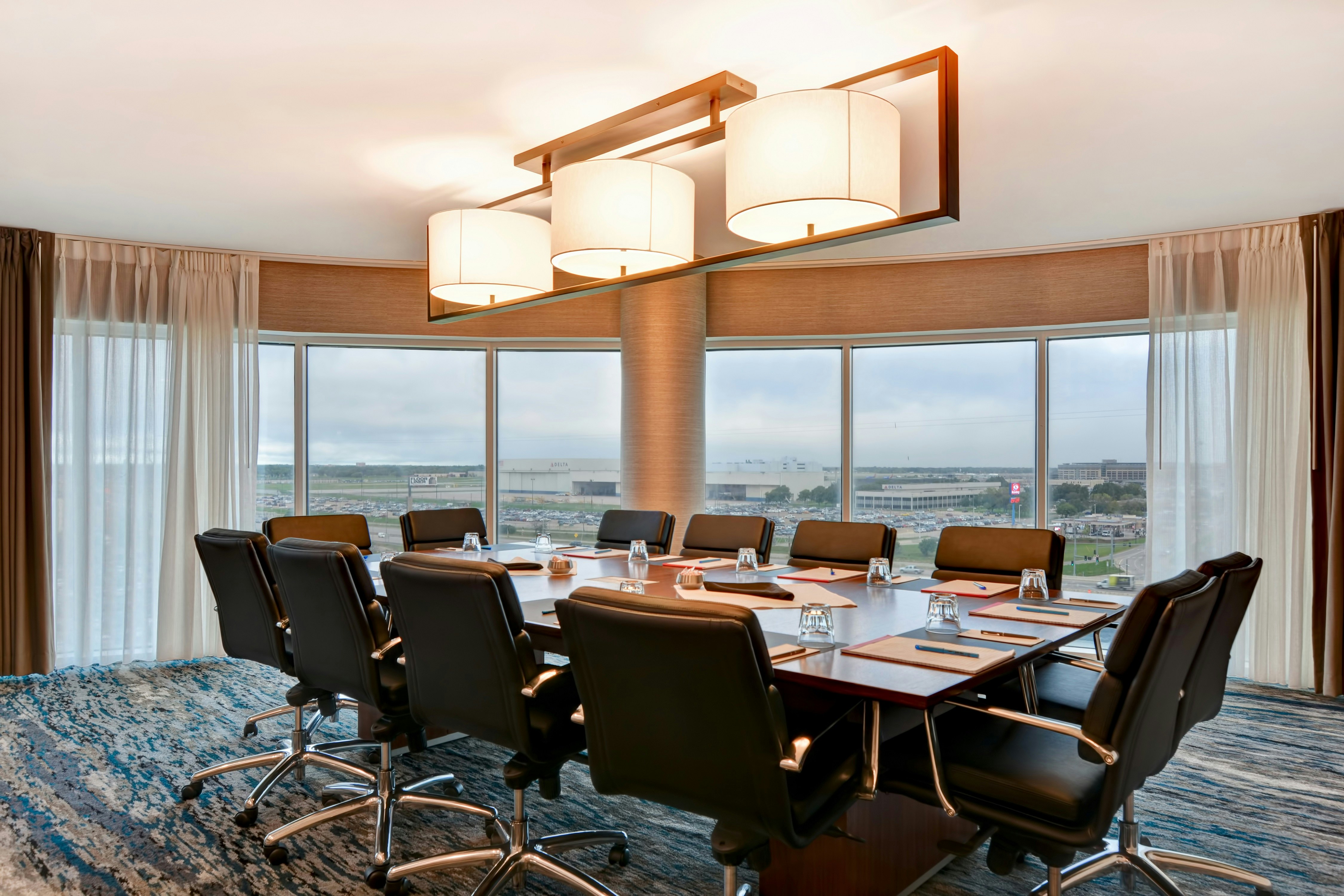 Embassy Suites by Hilton Minneapolis Airport 49/57