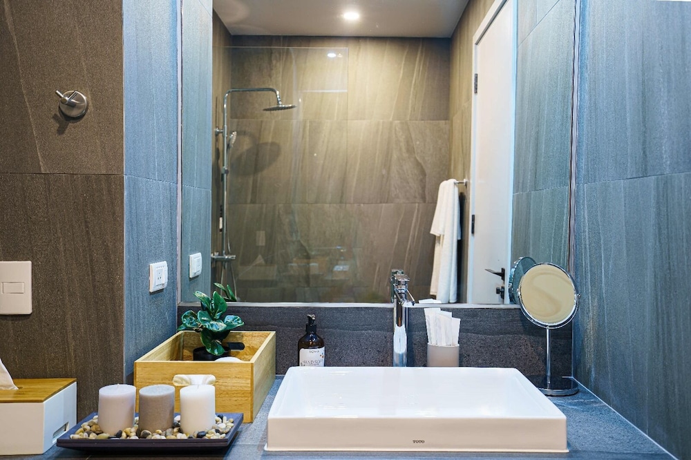 Cool, Studio, Queen Bed، HOMA Phuket Town 4/4