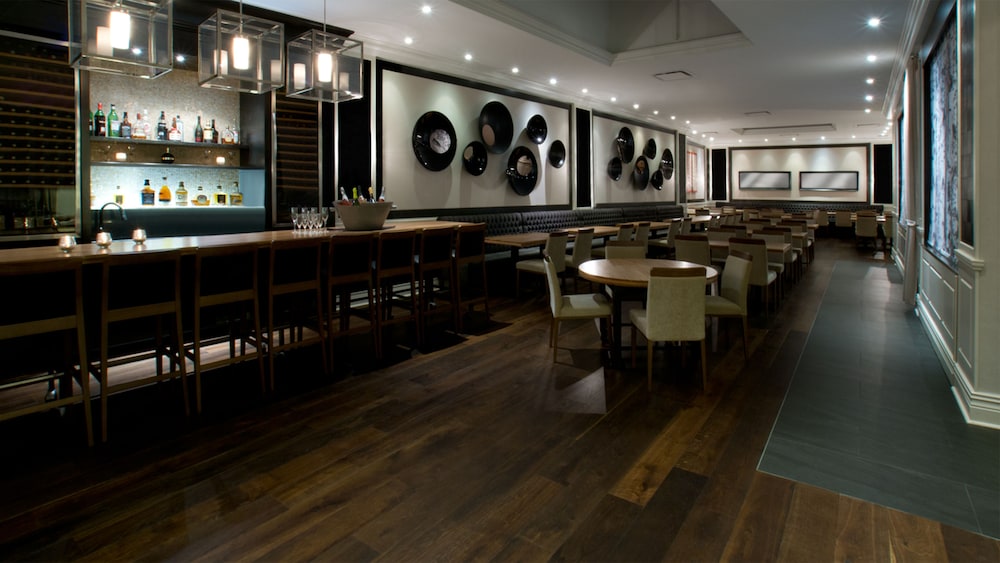 Hotel Manoir Victoria 44/56