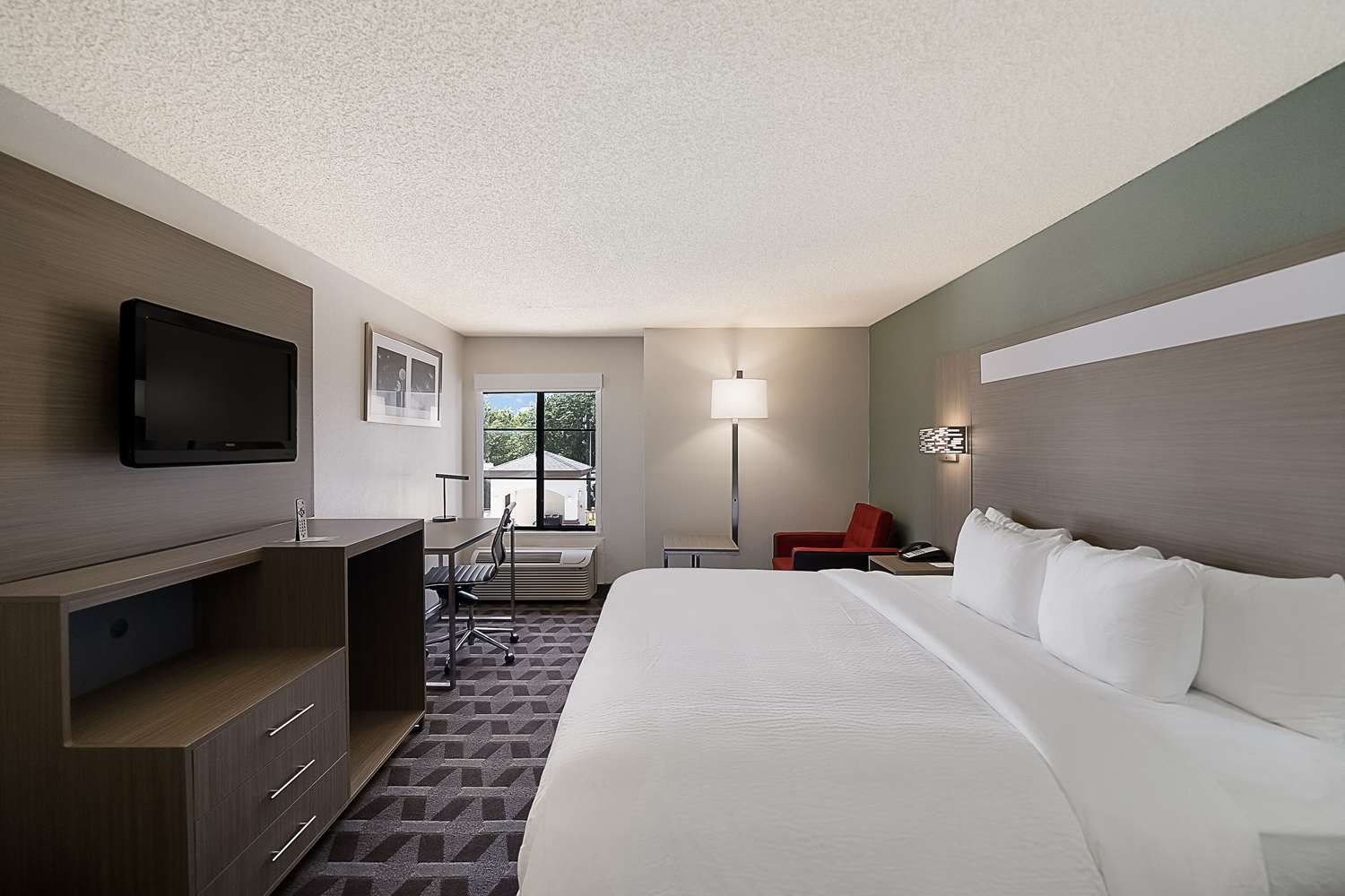 Quality Inn & Suites Irving DFW Airport South 6/34
