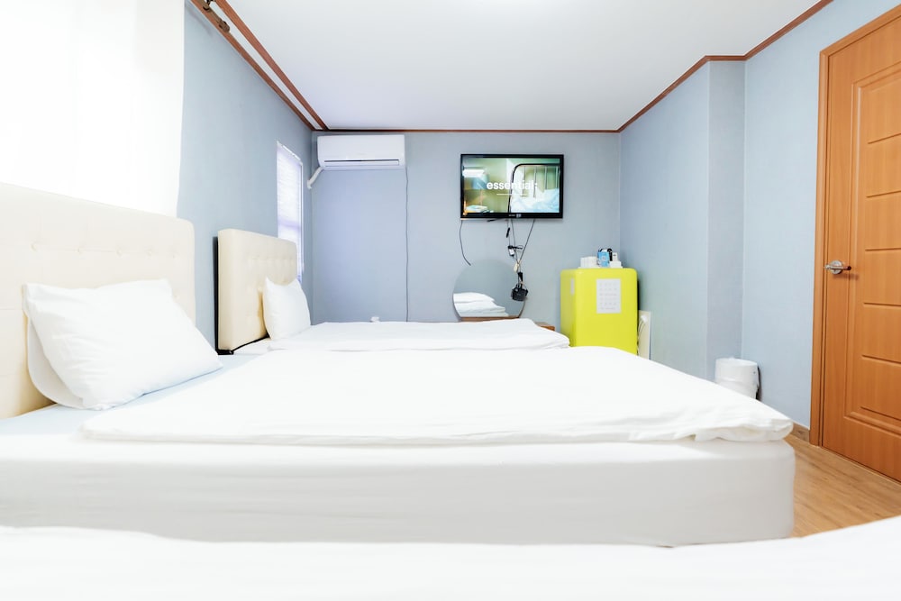 EQ Stay Hotel 17/50