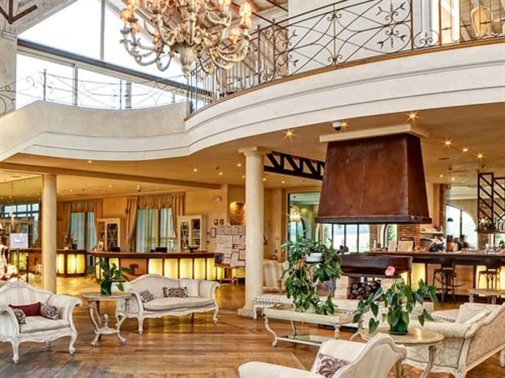 lobby