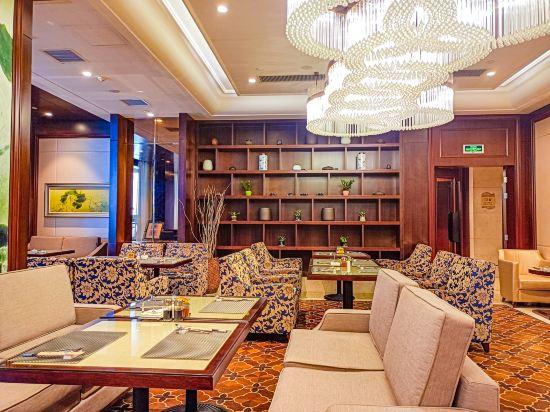 Shenhang International Hotel 20/25