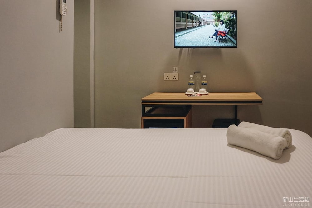 Ciq Hotel At Jalan Trus photo4