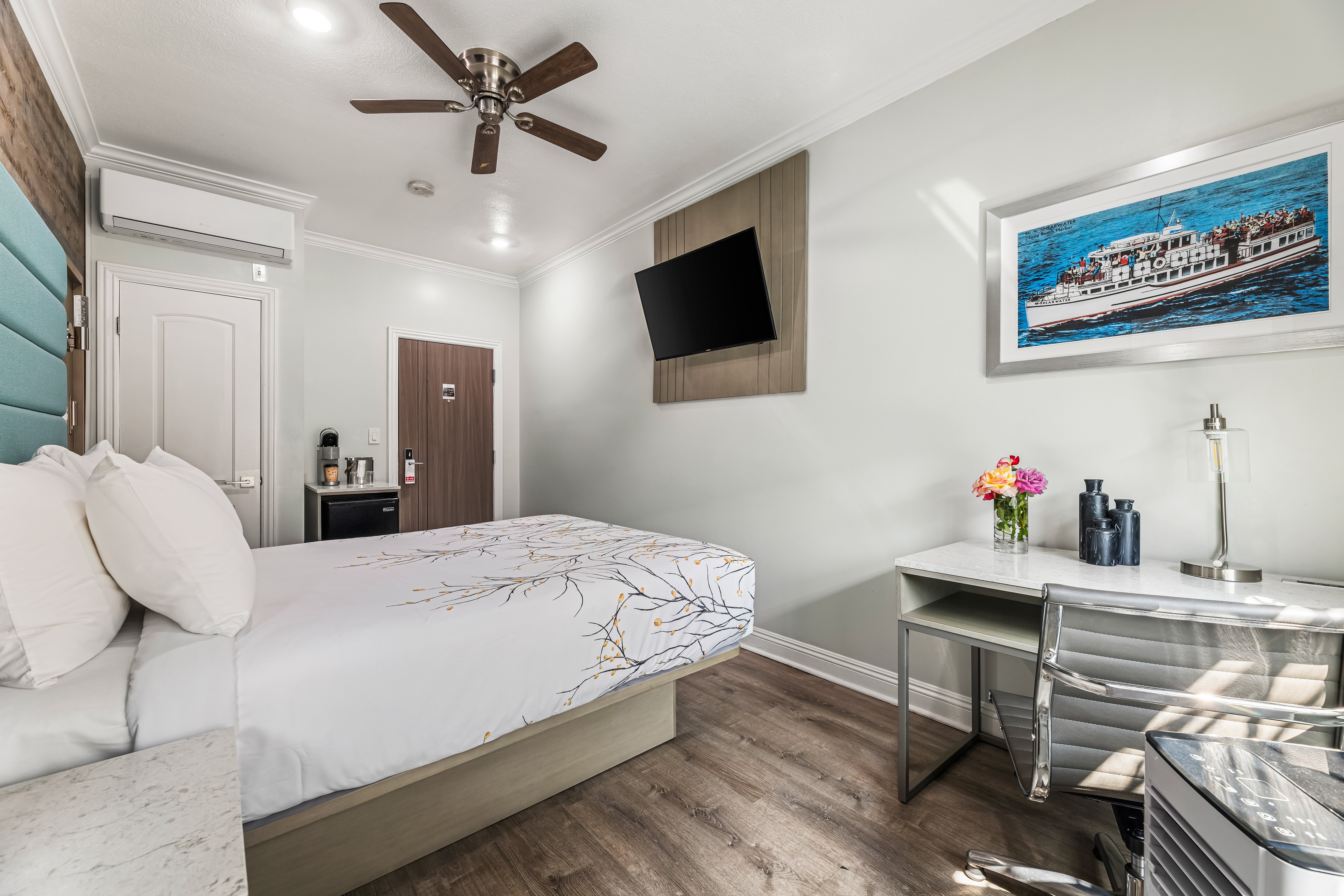 Greenleaf Hotel 7/50