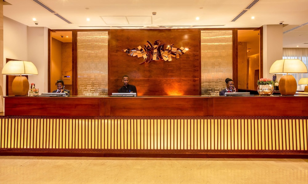 Golden Tulip Canaan Kampala 10/69