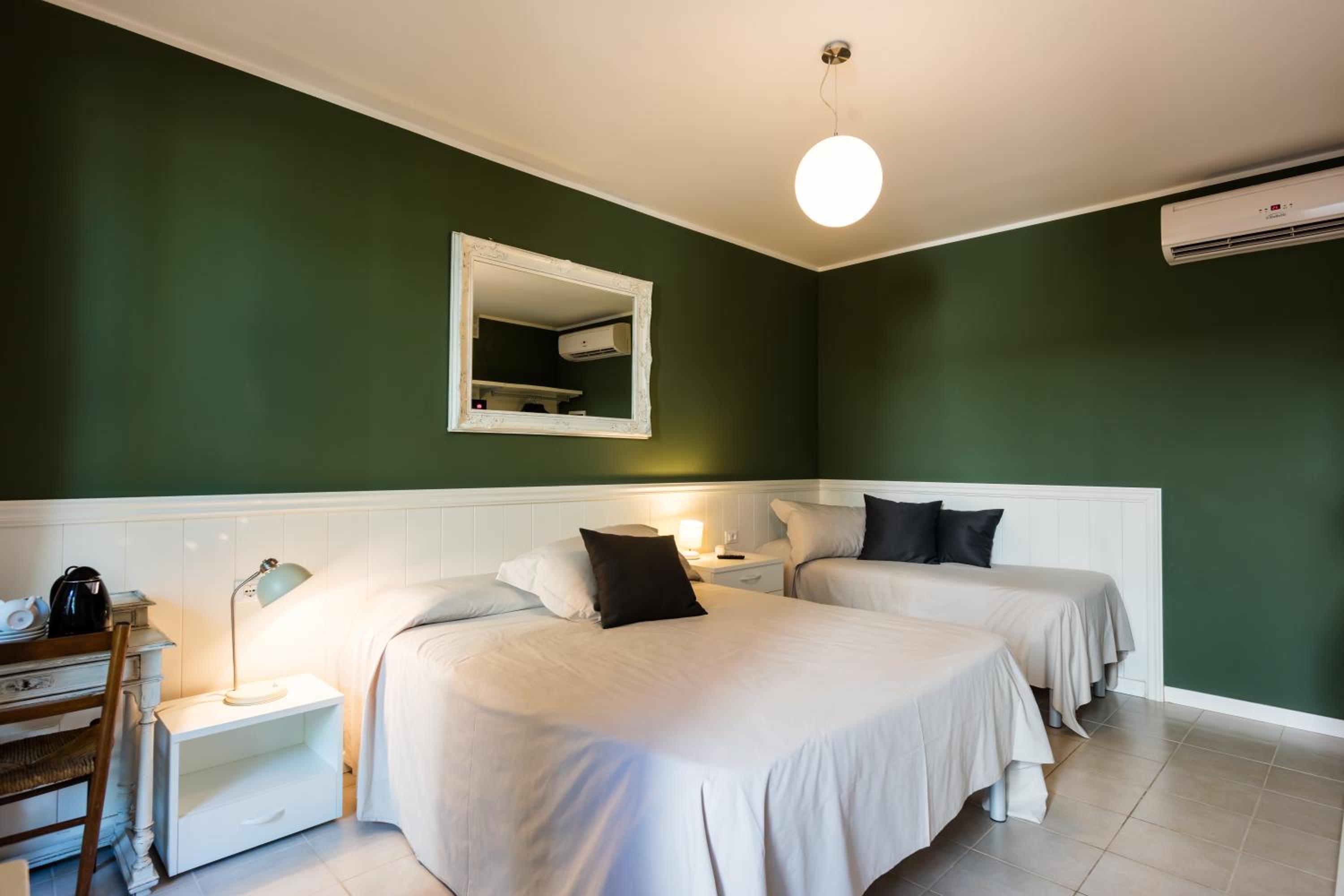 غرفة سوبيريور ثلاثية، Hotel Maximilian 4/10