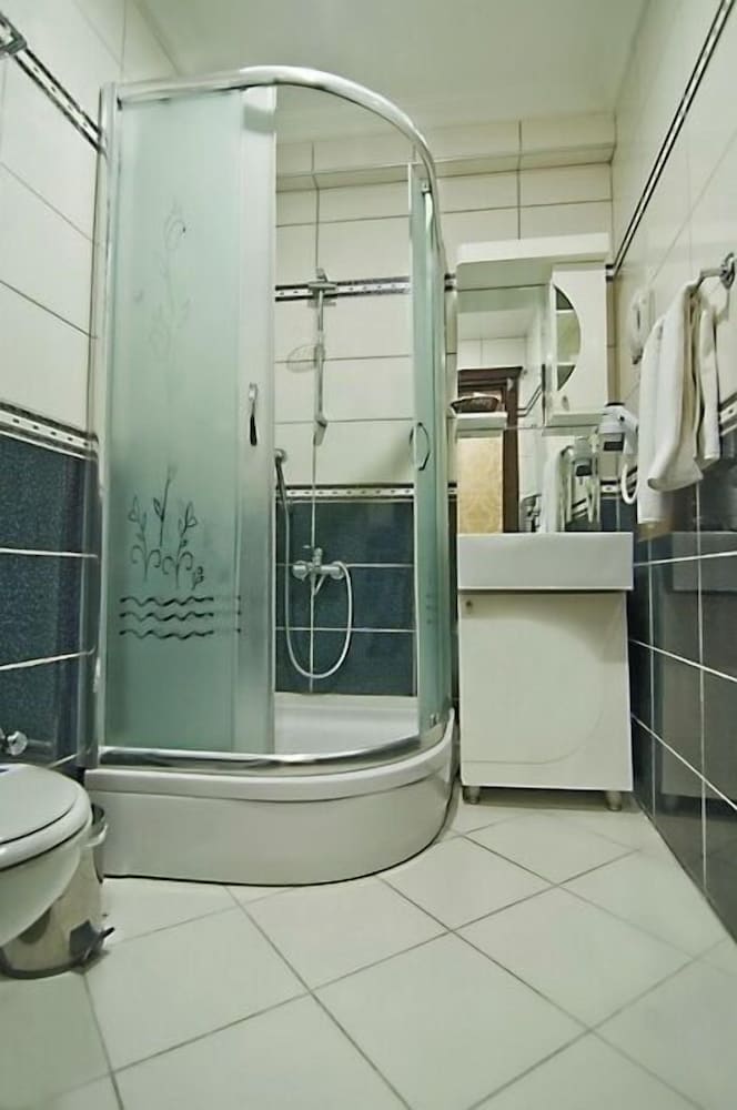 Balin Boutique Hotel 48/50