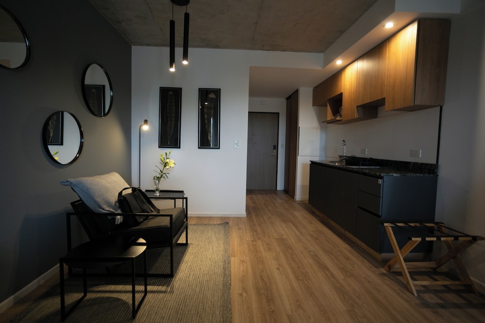 Howard Johnson by Wyndham Buenos Aires La Boca Undici 40/50