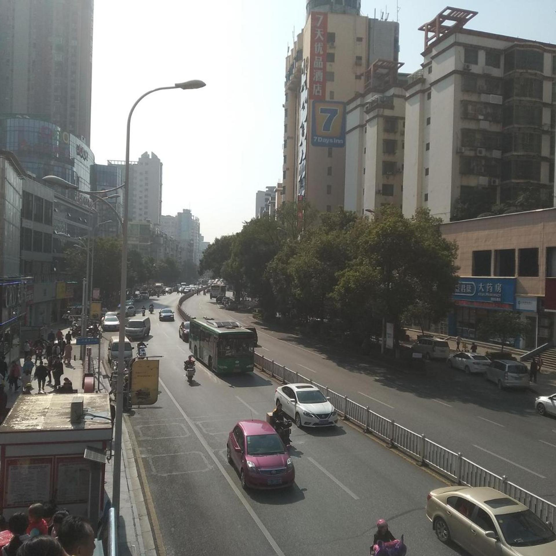 7 Days Premium (Chenzhou Xinglong Pedestrian Street) 16/23