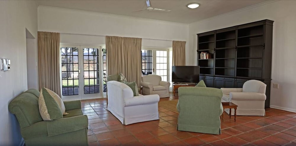 River Bend Lodge 20/42