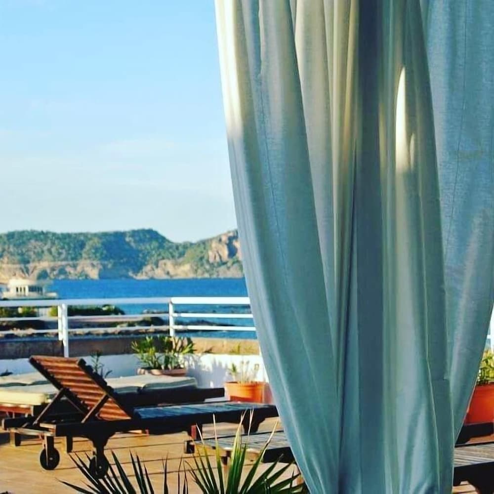 Hotel Boutique Las Arenas 43/50