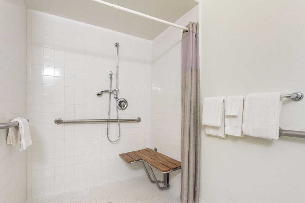 Motel6 Orlando, FL - International Dr 38/39