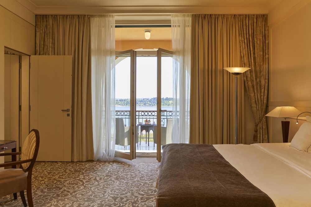 Palace, Suite, King Bed