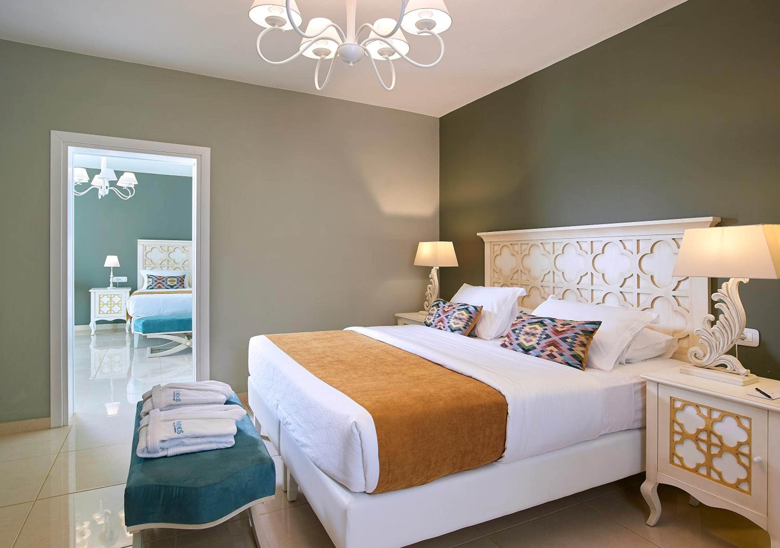 Deluxe, Family, Garden View, Shared Pool