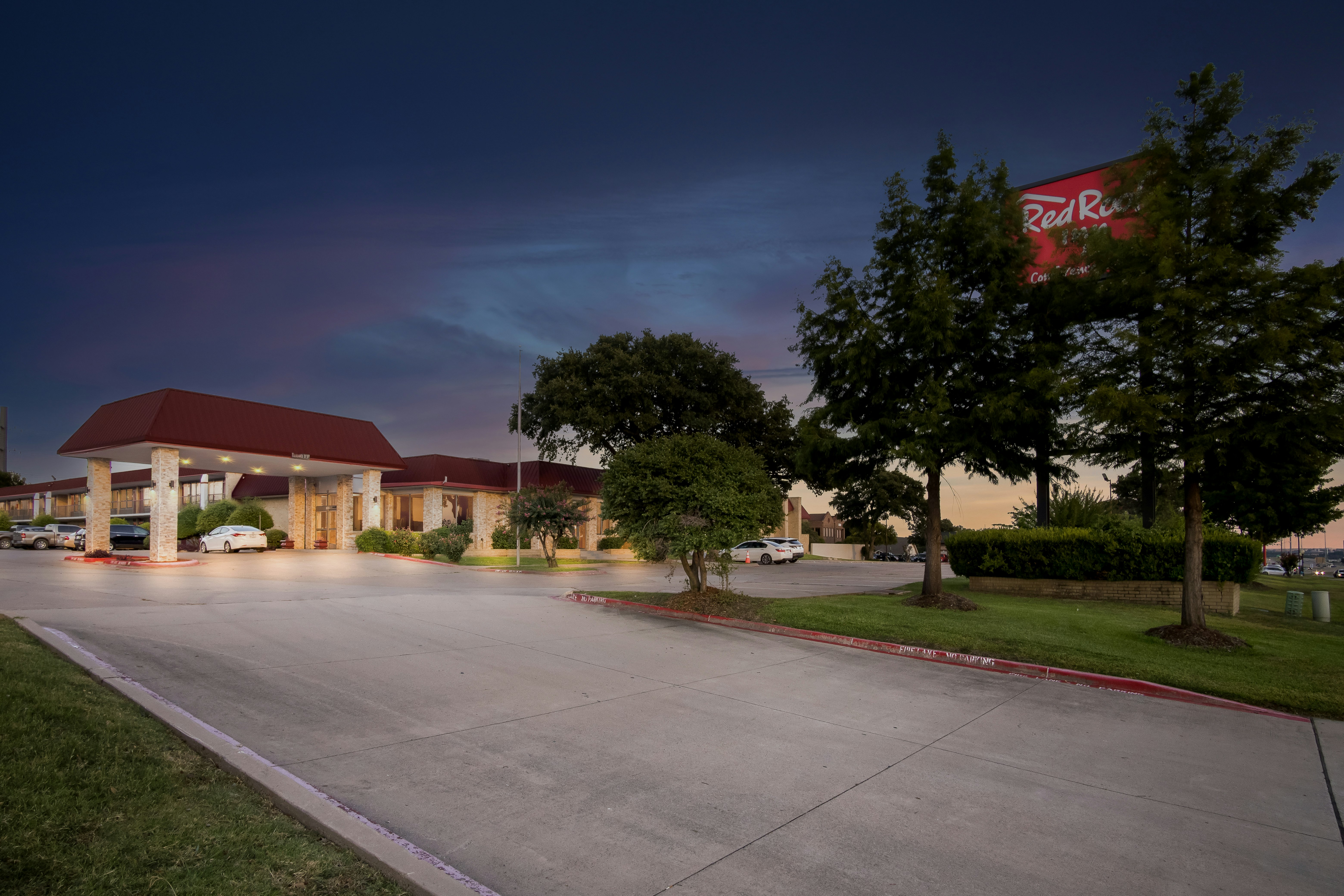Red Roof Inn and Conference Center McKinney 8/50