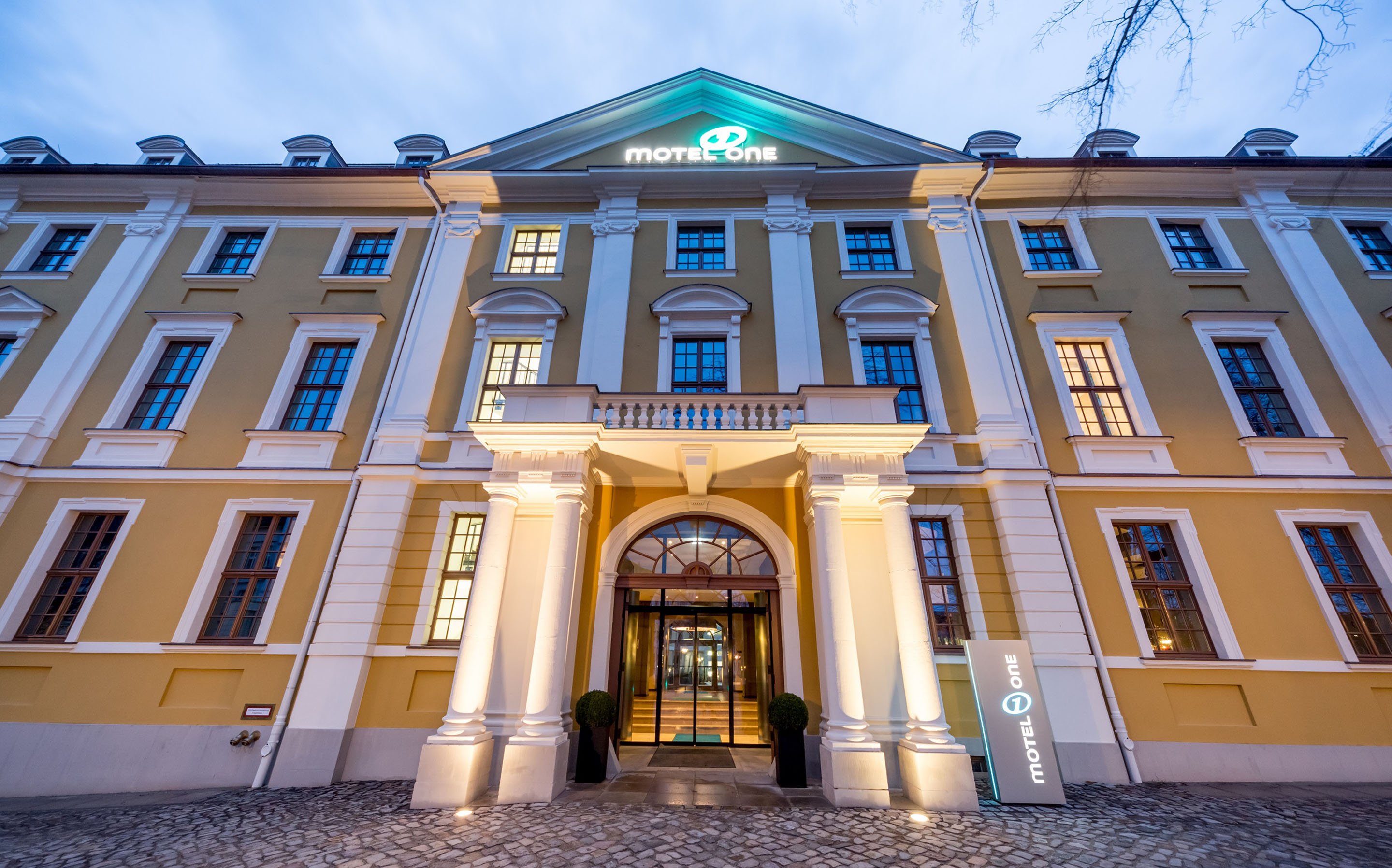 Motel One Magdeburg 1/17