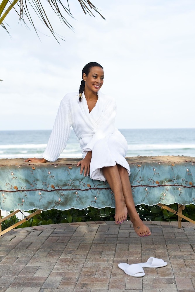 The Shores Resort Spa 37/69