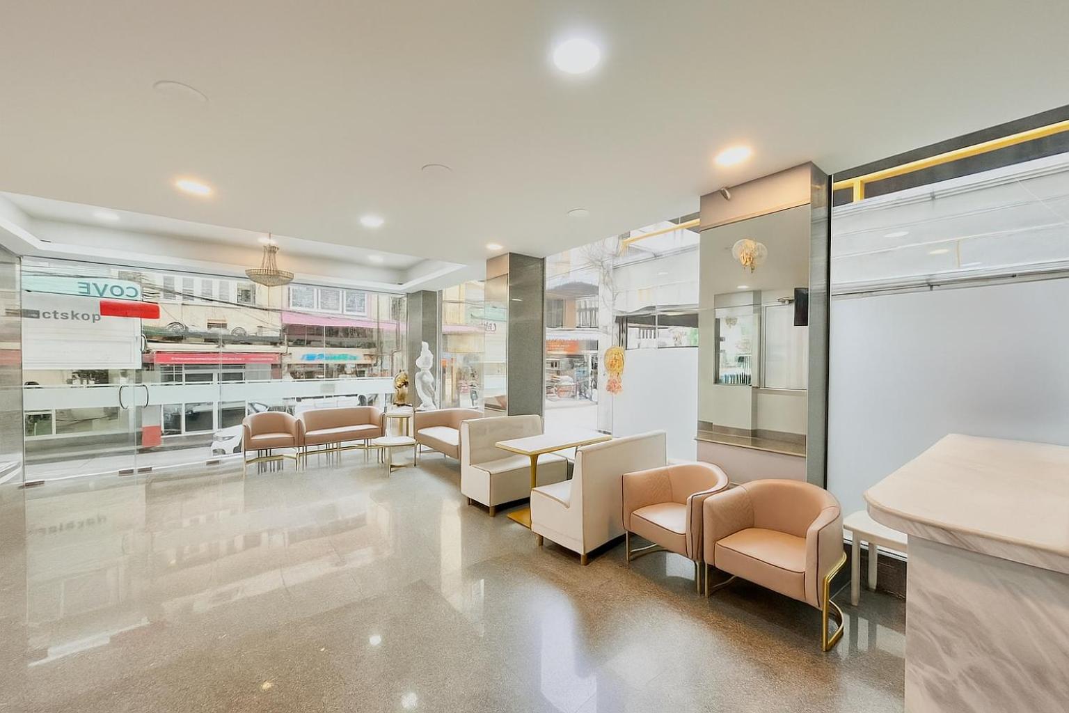 ABCYQ Hotel Bangkok 23/28