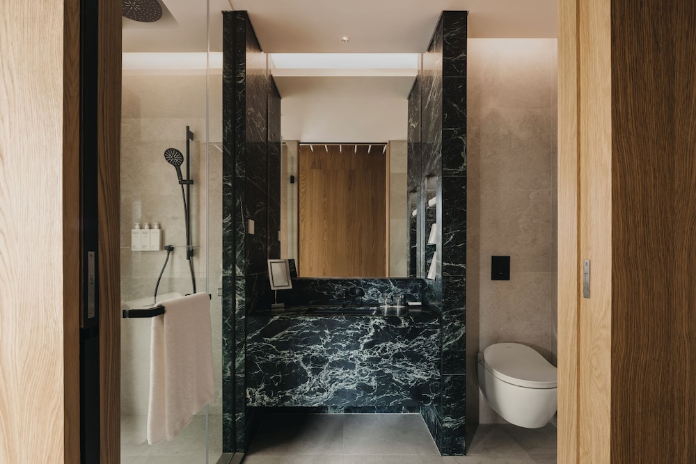 Mondrian Singapore Duxton 49/50