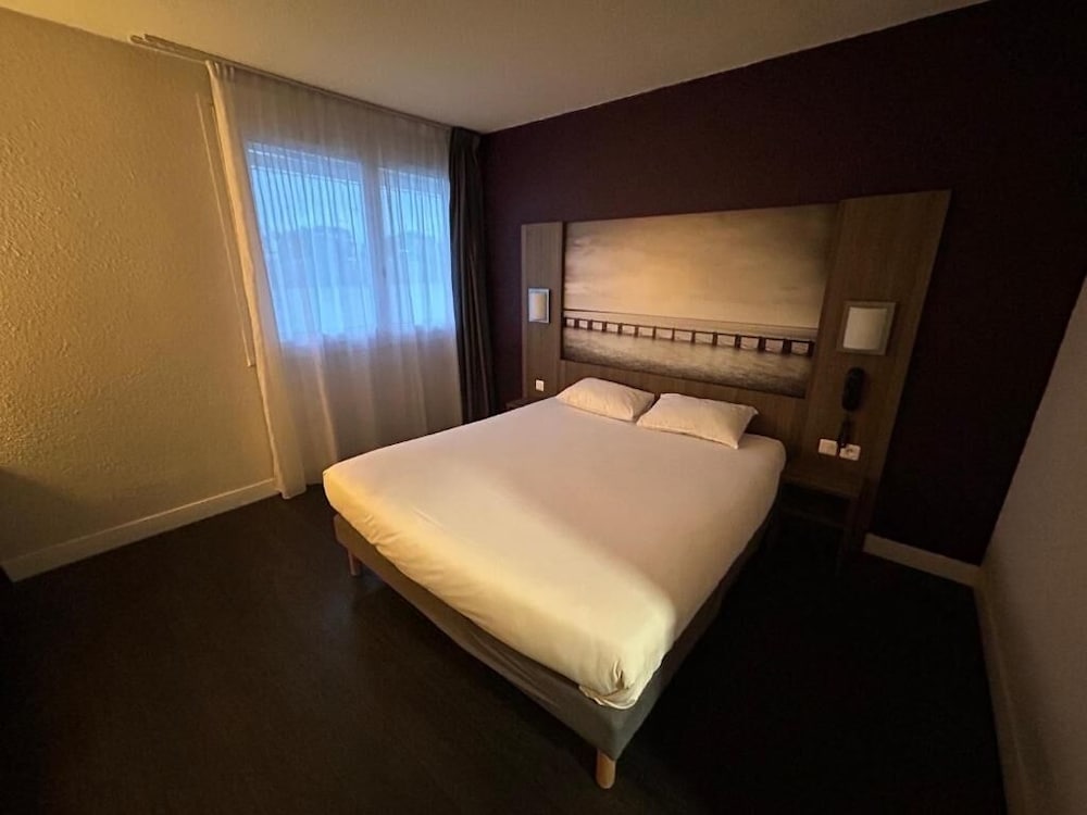 BRIT HOTEL MONTPELLIER PARC EXPO 27/60