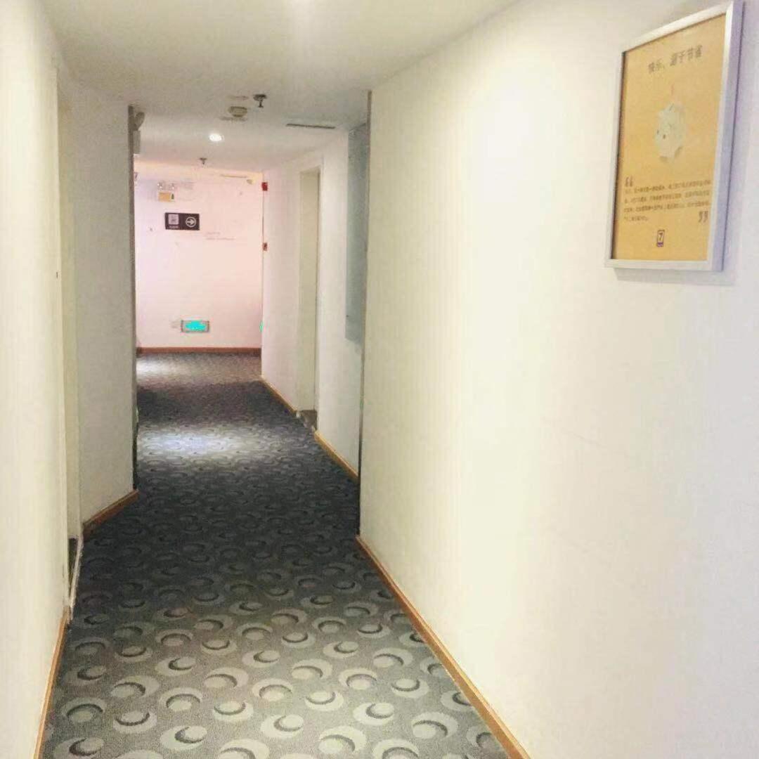 7daysinn hotel 15/19