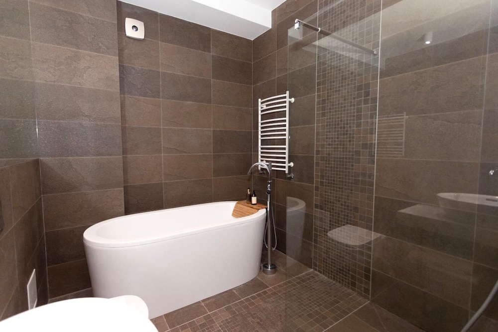 Vilnius Apartments & Suites Gedimino Ave 33/34