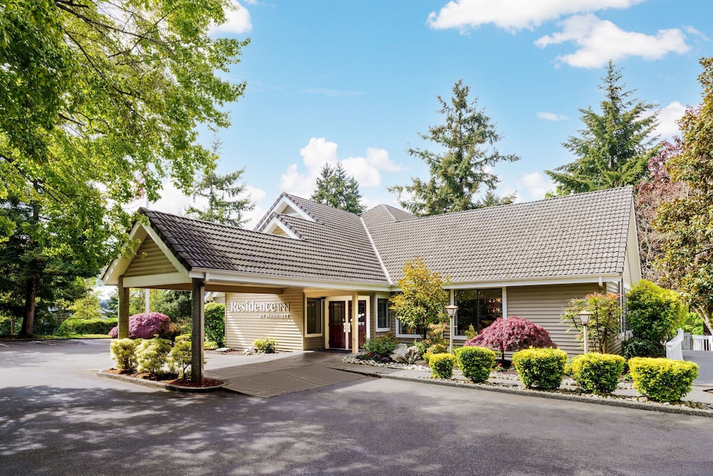 Residence Inn by Marriott Seattle Bellevue 53/57
