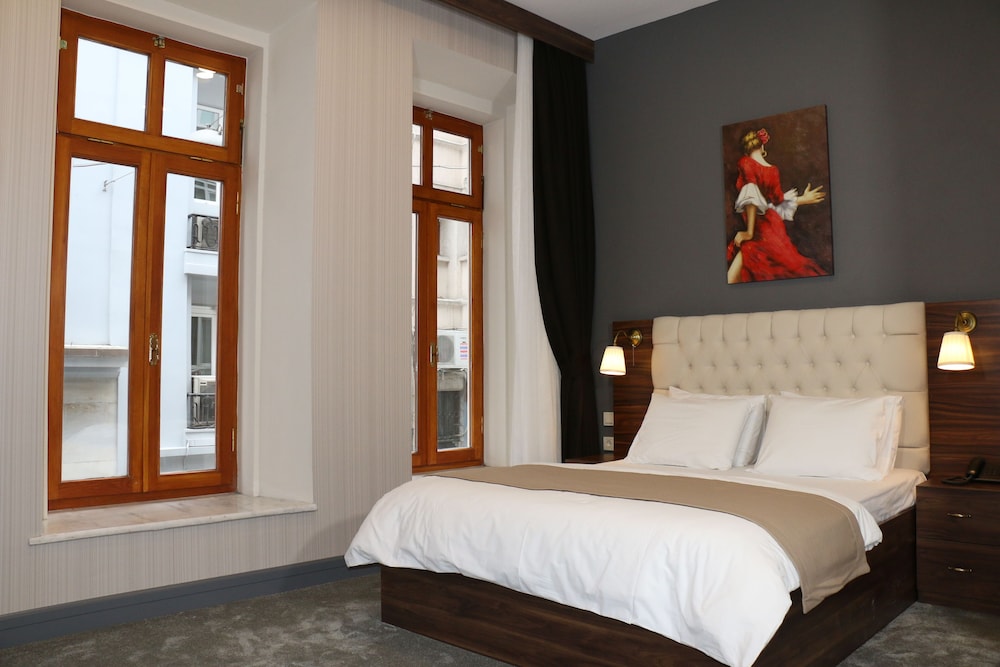 Vita Suites Karakoy 10/66