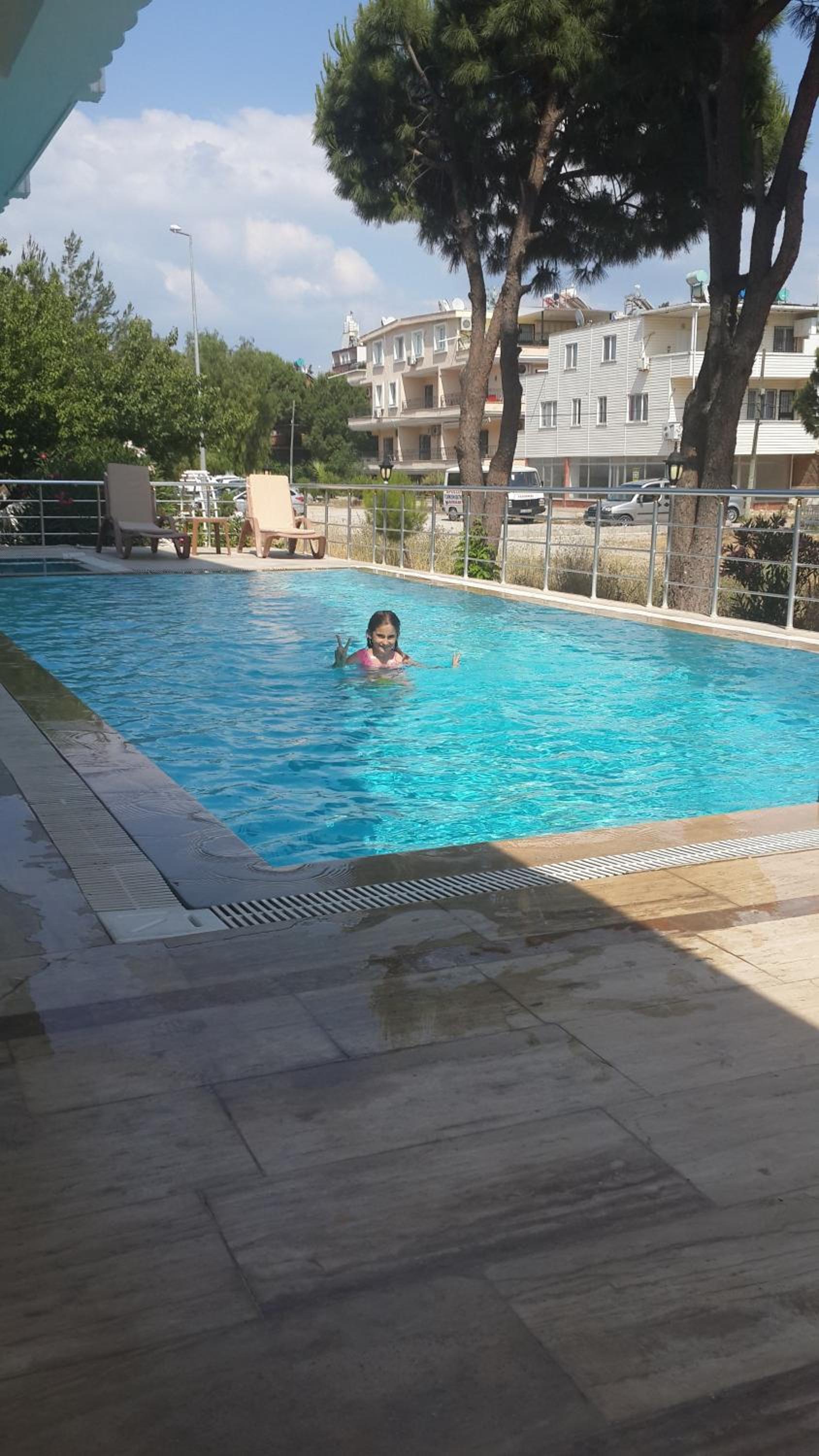 Altunakar 1 Hotel 44/50