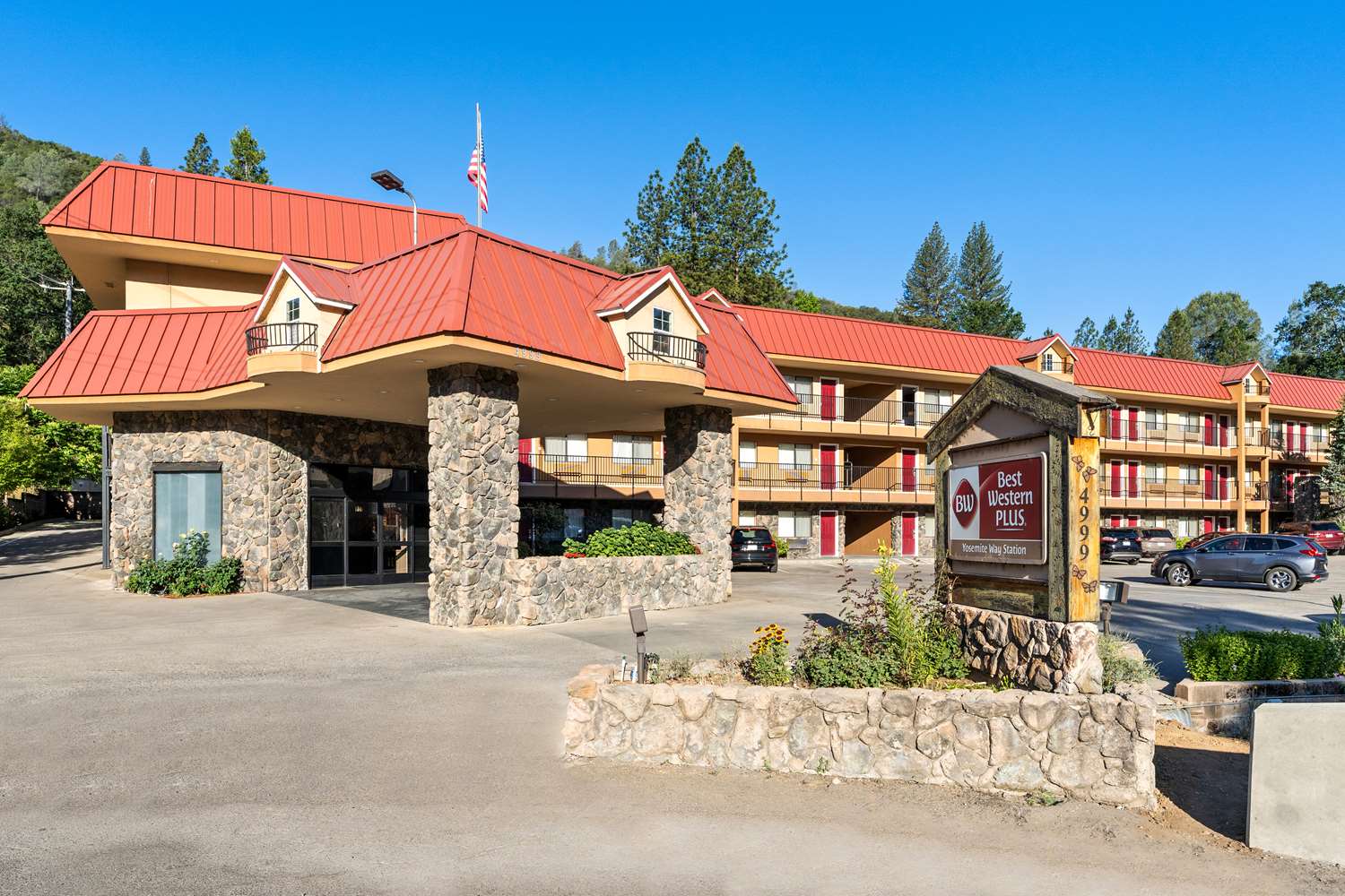 Best Western Plus Yosemite Way Station Motel in MARIPOSA - CA