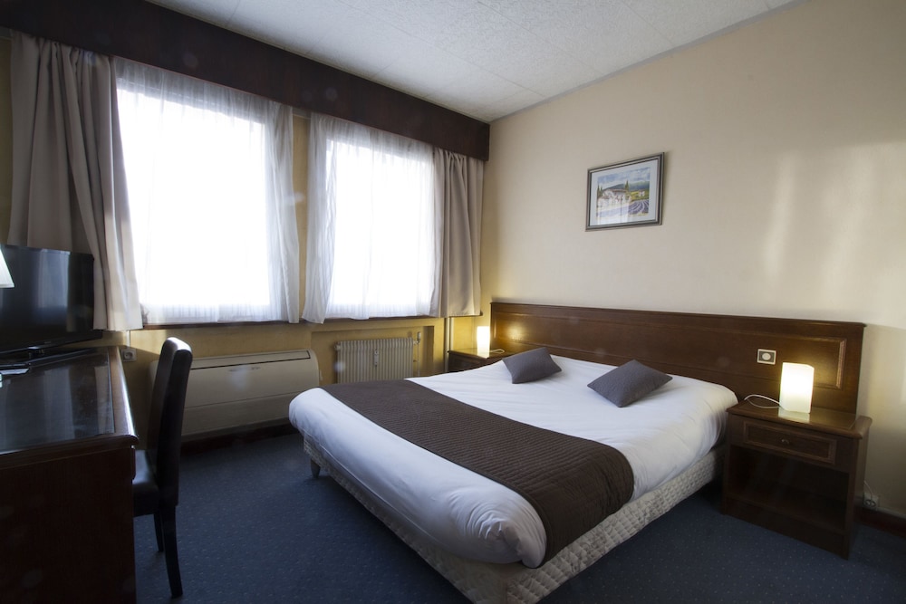 Brit Hotel Confort Roanne Grand Hotel 8/69