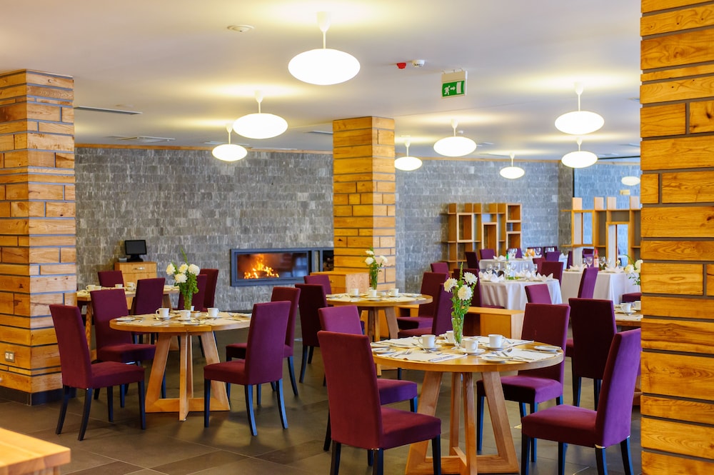 RUSKOVETS RESORT 44/61