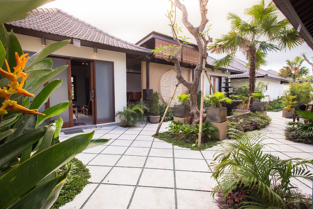 Solo Villas And Retreat 6/74