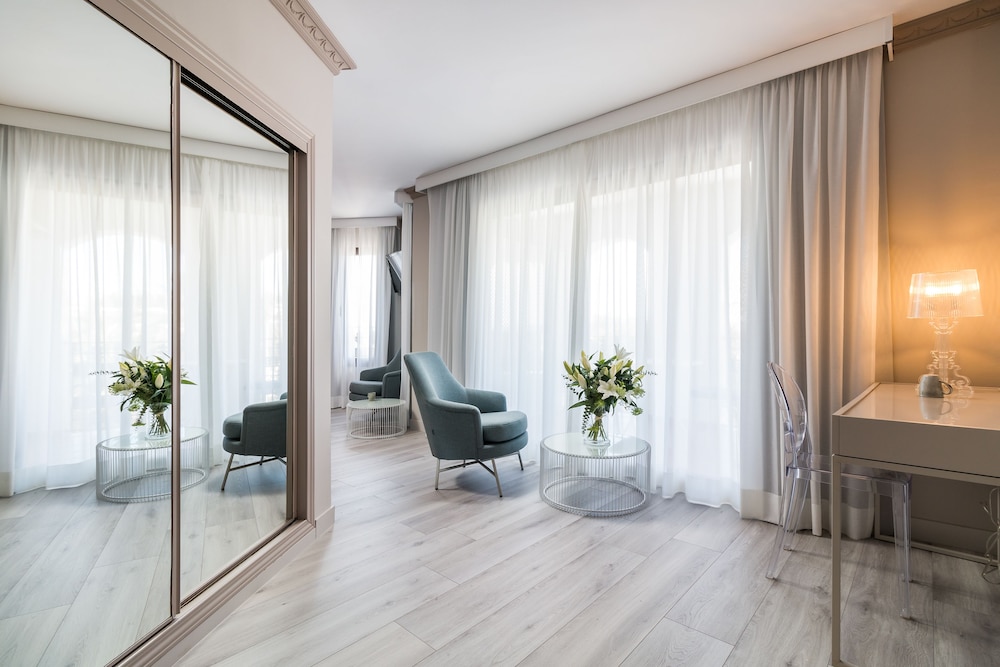 Boutique Hotel B51 (ex. Park Plaza Suites Hotel) 27/65