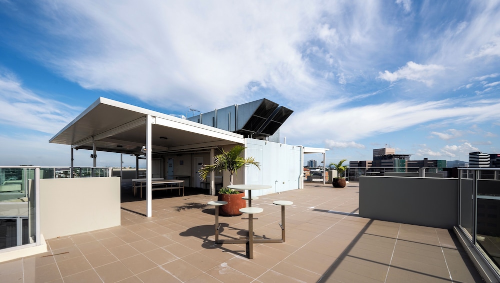 Hotel Diana South Brisbane 10/39