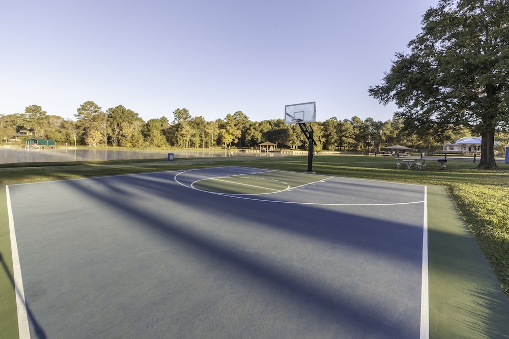 Holiday Inn Club Vacations Piney Shores Resort Lake Conroe 26/68