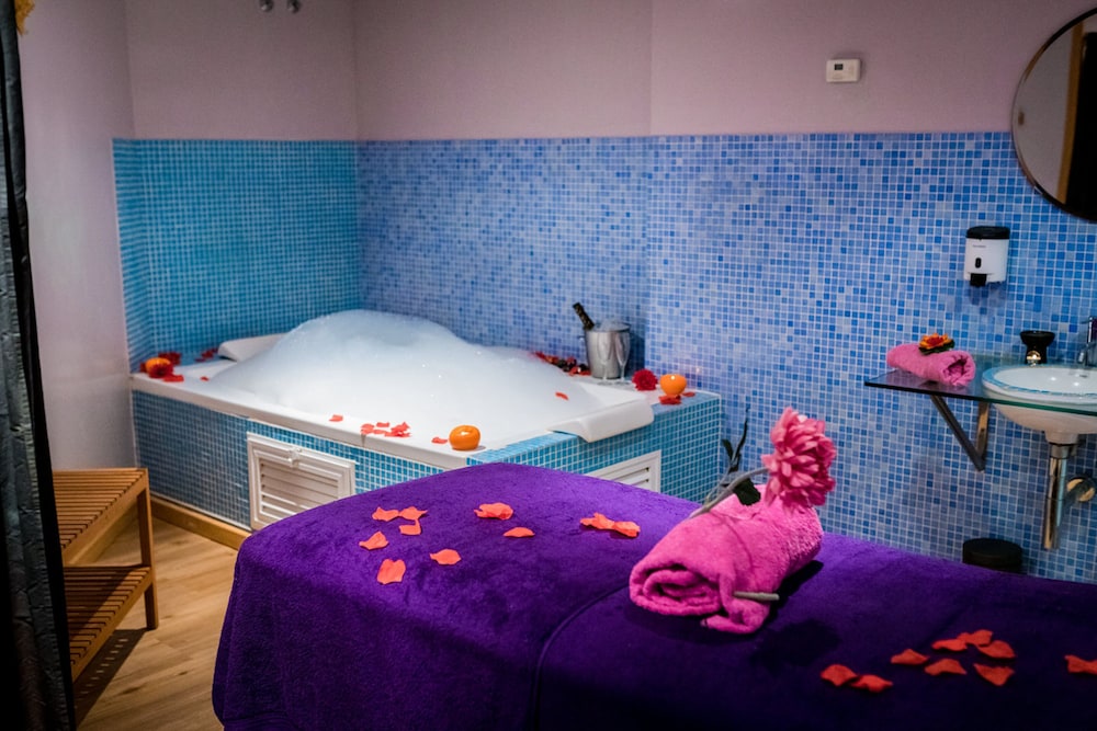 Paradise Park Fun Lifestyle Hotel 40/72