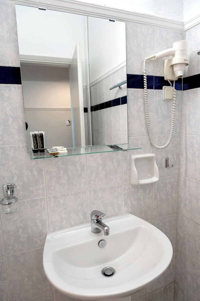 Anesis Hotel 43/50