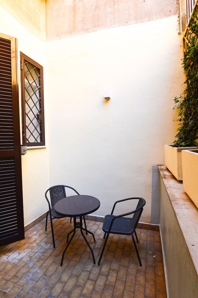 Romaresidence Trastevere Guesthouse 33/50